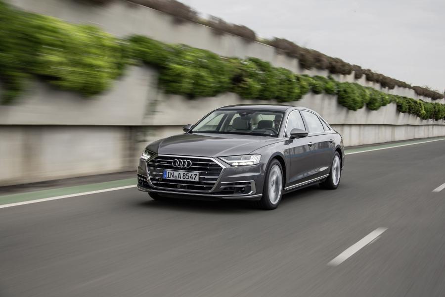  Audi A8 L 50 TDI Quattro (D5) 2017 года  (WW) (фото 8 из 31)